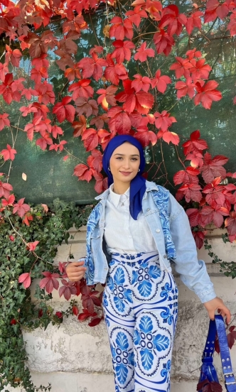 Ayşee